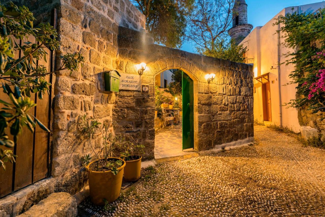 Secret Garden - Old Town Appartement Rhodes City Buitenkant foto