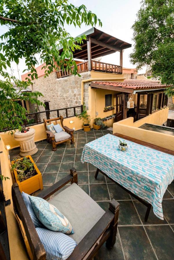Secret Garden - Old Town Appartement Rhodes City Buitenkant foto